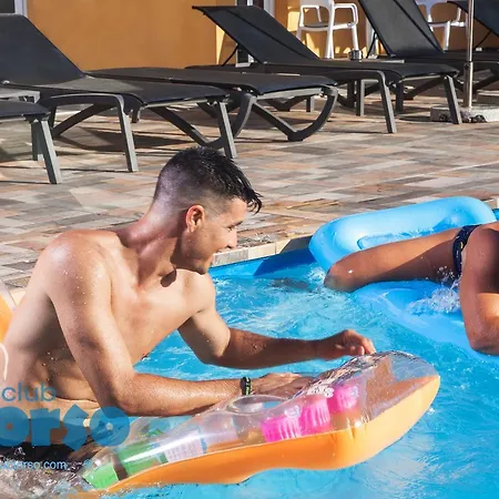 Resort Club Torso Gay Men Only 4*